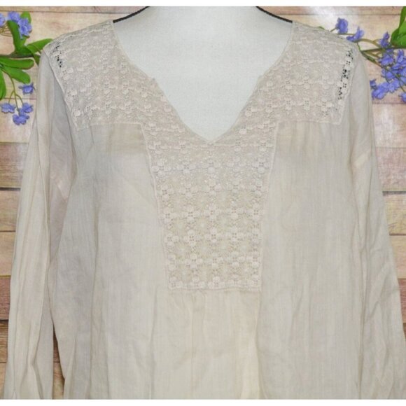 Chico's Beige Lace V-Neck Tunic Blouse Size 3 US XL Lagenlook Semi Sheer Neutral - Picture 2 of 11
